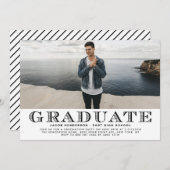 ブラックヴィンテージタイポグラフィ写真卒業パーティー 招待状 (正面/裏面)