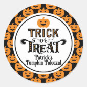 ブラック不気味オレンジカボンプキンボーイハロウィーン誕生日 ラウンドシール (正面)