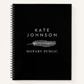 ブラック公証人署名エージェントの羽根クイルのロゴ ノートブック (正面)