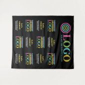 ブラック反復ロゴ文字テンプレートプロモバック タペストリー (正面(横))