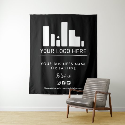 ブラック大型ロゴ＆ソーシャルメディア背景 タペストリー (インサイチュ)