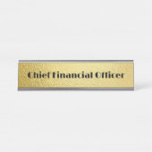 ブラック文字オン金ゴールド – モノグラム | デスクネームプレート (正面)