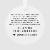 ブラック文字|孫が人生の壮大な写真を撮る オーナメント (裏面)