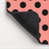 ブラック水玉模様オンピーチ マウスパッド (コーナー)