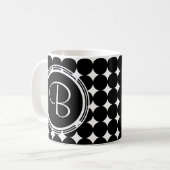 ブラック水玉模様モノグラム コーヒーマグカップ (正面左)