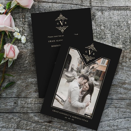 ブラック洗練されたフローリッシュシックゴールデンイニシャル 招待状