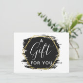 ブラック絵を描ストロークおよびモダン金ゴールド証明書カード 招待状 (スタンド正面)