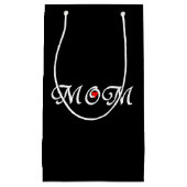 ブラック背景のママ赤いハート抱き枕。 スモールペーパーバッグ (正面)