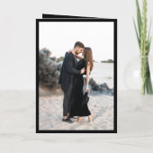 ブラック背景のモダンな結婚式用QRコード付き写真 招待状 (裏面)