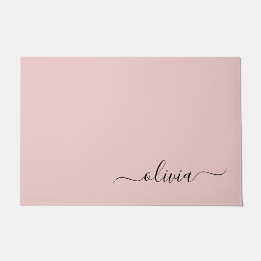 ブラック赤面ピンクモダンスクリプガーリートモノグラム名 ドアマット (正面)