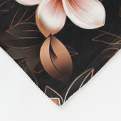 ブラック赤面ピンクローズ金ゴールドフローラ フリースブランケット (角)