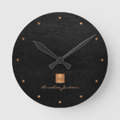 ブラック金ゴールドエレガントモノグラム名パーソナライズされた ラウンド壁時計 (正面)