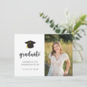 ブラック金ゴールドキャップタッセルシンプル卒業 招待状 (スタンド正面)