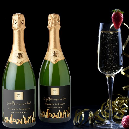 ブラック金ゴールドシティ実在スキライン不動産のロゴ スパークリングワインラベル