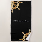 ブラック金ゴールドステアリングホイールヨットボート名 ビーチタオル (正面)