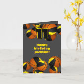 ブラック金ゴールドチームカラーバスケット子供の誕生日 カード (黄色い花)