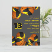 ブラック金ゴールドバスケットボール子供のスポーツ誕生日 招待状 (スタンド正面)