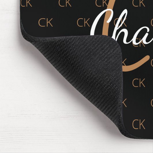 ブラック金ゴールドモノグラムイニシャル名スクリプトエレガント マウスパッド (コーナー)