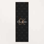 ブラック金ゴールドモノグラムイニシャル名スクリプト ヨガマット (正面)