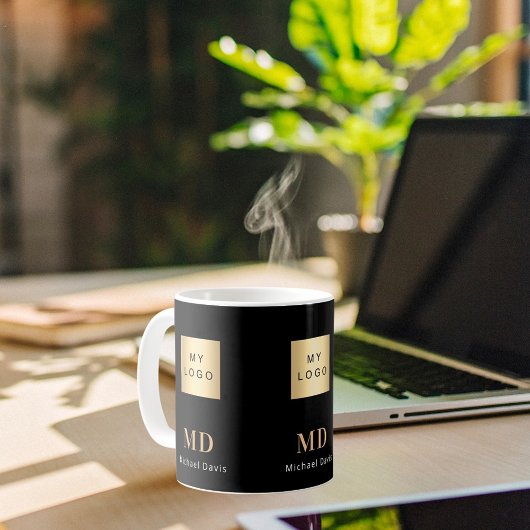 ブラック金ゴールドモノグラム名事業ロゴ コーヒーマグカップ