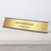 ブラック金ゴールド弁護士とのミニマルタイポグラフィ デスクネームプレート (正面)