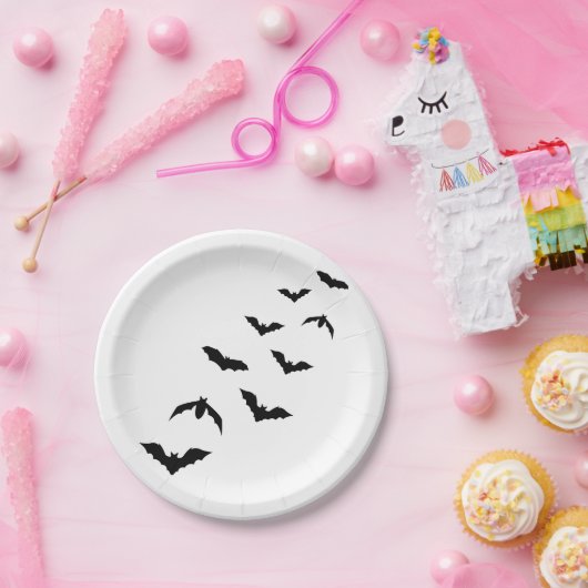 ブラック飛んでいるこうもりシルエットシンプルハロウィーン ペーパープレート (パーティー)