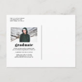 ブラック2025はっきりしたタイポグラフィ写真卒業 インビテーションポストカード (裏面)