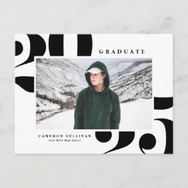 ブラック2025はっきりしたタイポグラフィ写真卒業 インビテーションポストカード