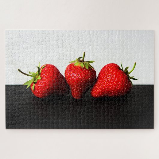 ブラック20x30 1014pc jpcnの上に白のイチゴ ジグソーパズル (横)