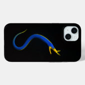 ブラック4ラグジュアリーiPhone 15 Plus、ブルーリボンウナギ Case-Mate iPhoneケース (裏面 (横))