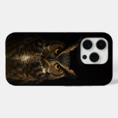 ブラック4ラグジュアリーiPhone 15 Pro、ゴールデンアンバーアイのフクロウ Case-Mate iPhoneケース (裏面 (横))
