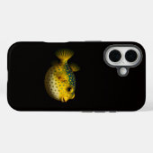 ブラック4 ラクセ iPhone 16 マテ、イエローフグ Case-Mate iPhoneケース (裏面 (横))
