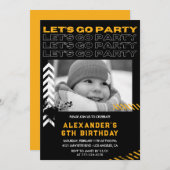 ブラック6th誕生日招待状ボーイフォトスプレー 招待状 (正面/裏面)