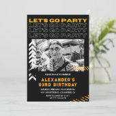 ブラック83歳の誕生日招待状メンズ 招待状 (スタンド正面)