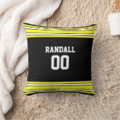 ブラック&イエローサッカージャージーパーソナライズされた クッション (ブランケット)