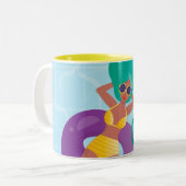 ブラック・ウーマン・イン・プールイニシャル ツートーンマグカップ (正面左)
