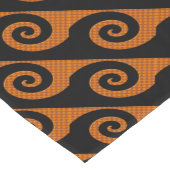 ブラック&オレンジ抽象芸術スワールハロウィンランナー ショートテーブルランナー (コーナー)