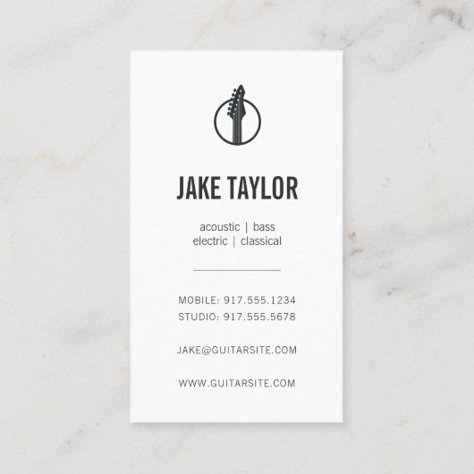 ブラック&カッコいいカッパーのギターのレッスン垂直 名刺 (裏面)