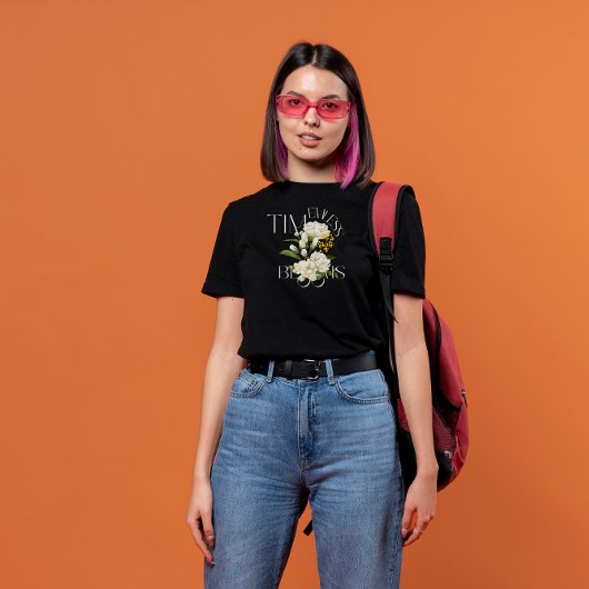 ブラック&クリームフローラタイムレス開花Tシャツ Tシャツ