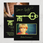 ブラック＆グリーン 21歳の誕生日パーティー 鍵の招待状 招待状 (正面/裏面)