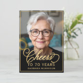 ブラック&ゴールドの誕生日おめでとう 70歳の記念写真 招待状 (スタンド正面)