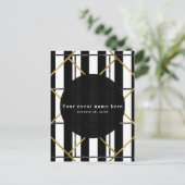 ブラック＆ゴールドの chic glam ジオメトリックパーティー招待状 インビテーションポストカード (スタンド正面)