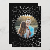 ブラック&シルバー幾何学模様スターバスト結婚写真 招待状 (正面/裏面)