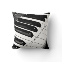 ブラック&パーソナライズされたホワイトミュージックをテーマにしたピアノ鍵