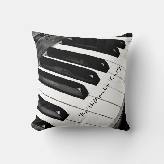 ブラック&パーソナライズされたホワイトミュージックをテーマにしたピアノ鍵 クッション (正面)