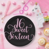 ブラック&ピンクスウィート16バースデーパーティー ペーパープレート (パーティー)