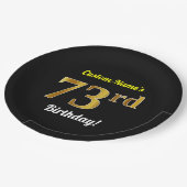 ブラック、フェイク金ゴールド73番目の誕生日+名前をカスタムする ペーパープレート (アングル)