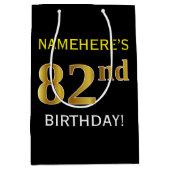 ブラック、フェイク金ゴールド82番目の誕生日+名前をカスタムする ミディアムペーパーバッグ (正面)