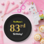 ブラック、フェイク金ゴールド83番目の誕生日+名前をカスタムする ペーパープレート (パーティー)