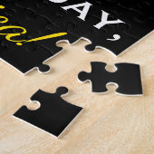 ブラック、フェイク金ゴールド93番目の誕生日+名前をカスタムする ジグソーパズル (側面)